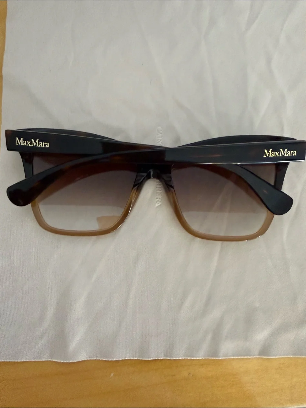 MaxMara sophisticated cat